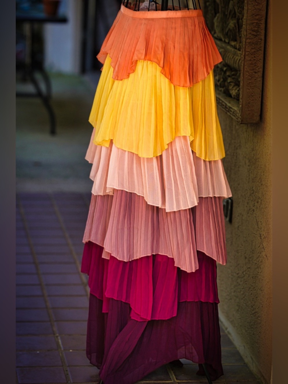 Touch Dolls Sunset Ombre Pleated Tiered Maxi Skirt - Size Small - Picture 3 of 6